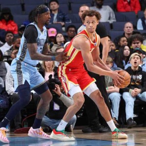 完美体育赛事官方-老鹰险胜灰熊终结4连败：杰伦32+15+8 莫兰特23+12丢绝杀