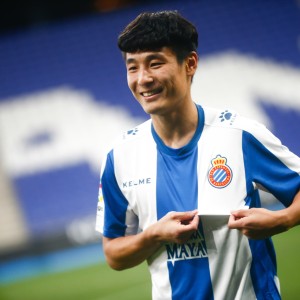 完美体育运营中心-七年前的今天：武磊攻入留洋首球，成为西甲中国球员第一人